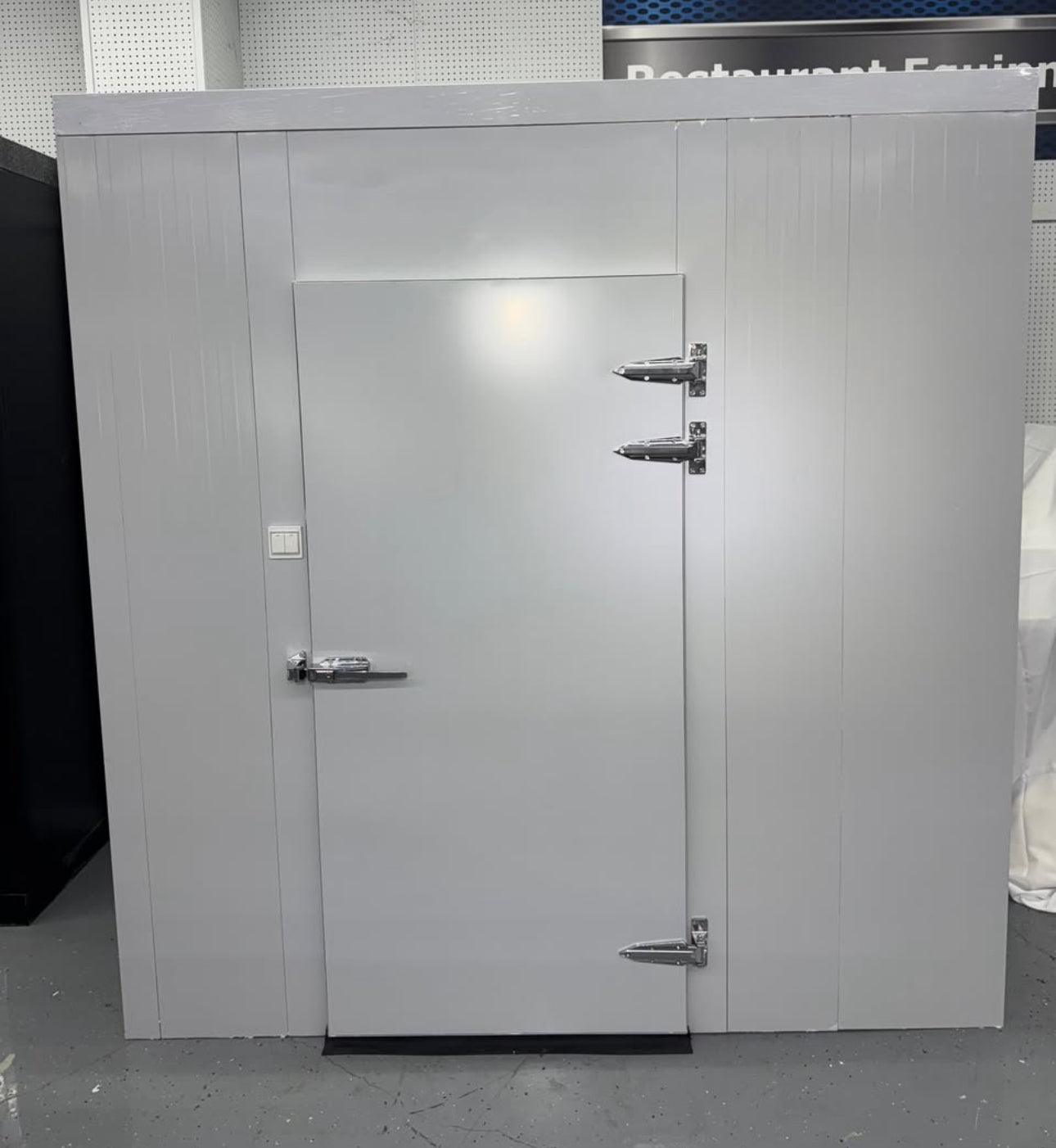 Walk-in Cooler Box